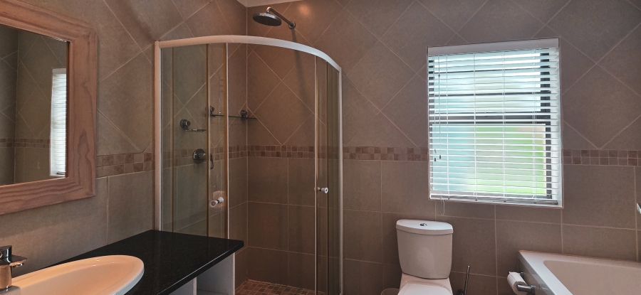 8 Bedroom Property for Sale in West Bank Eastern Cape